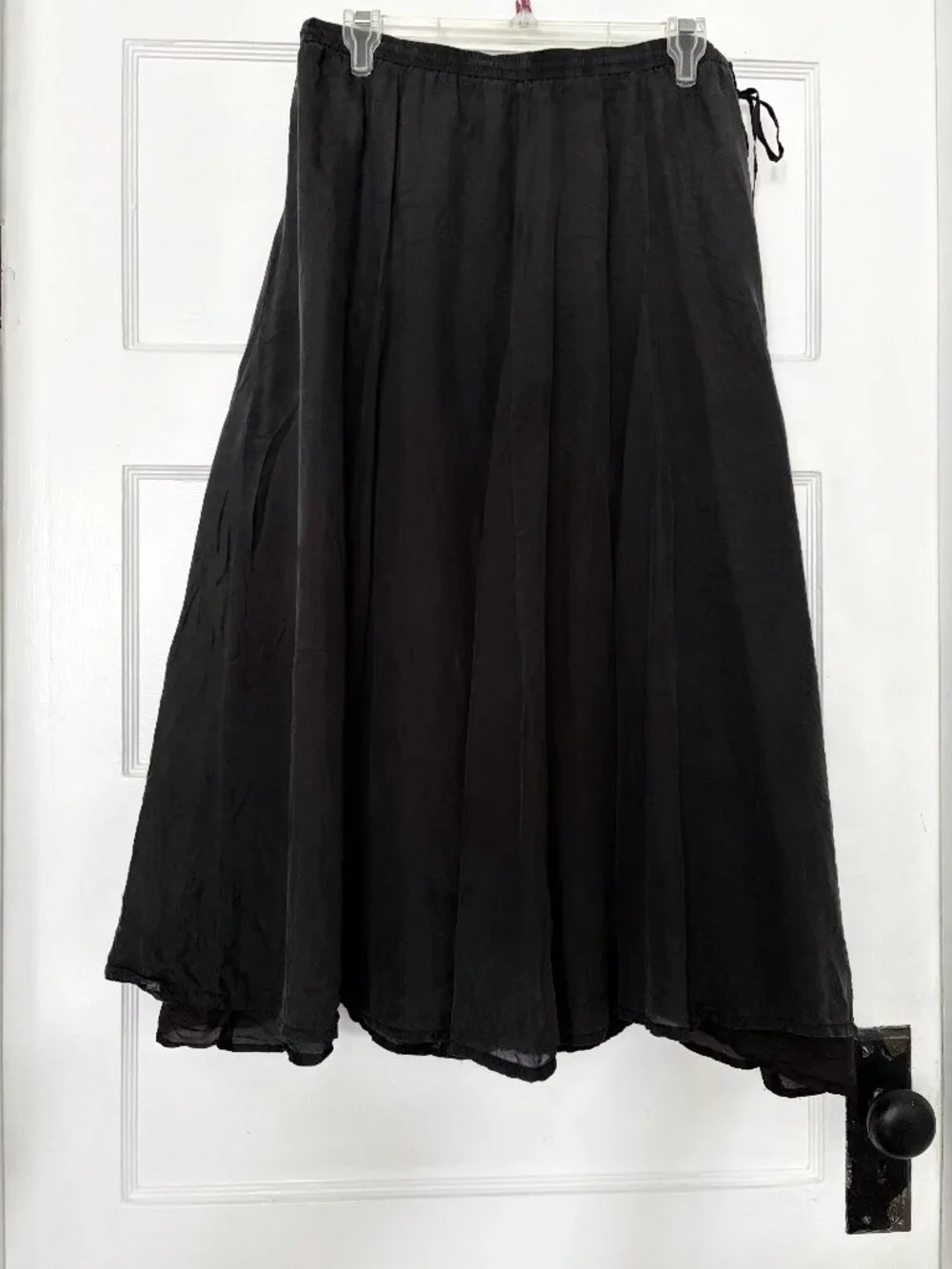 GARNET HILL 100% True Black Silk Skirt